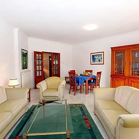 Hotel C19 - Do Mar In